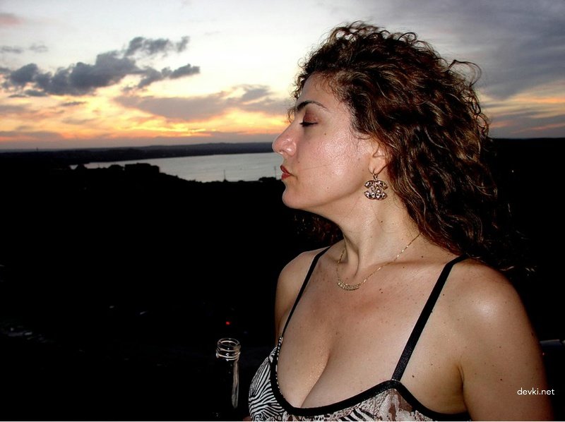 Hot Russian Guy Fucks Foreign MILF - Amateur Porn Photo