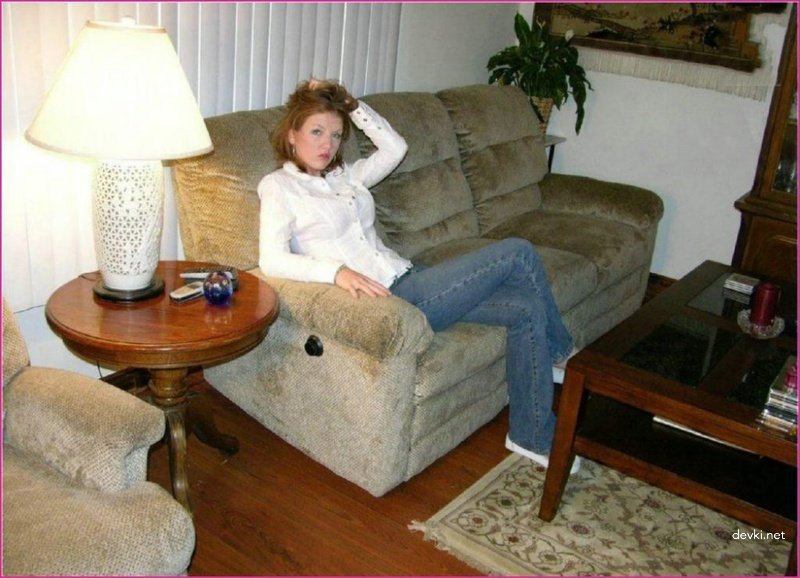 Amateur Babe Gives Blowjob to Boyfriend Outdoors - Explicit Outdoor Oral Sex Scene