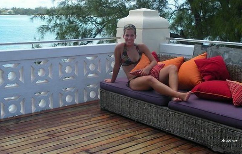 Hot Young Couple Films Their Explicit Sex Tape