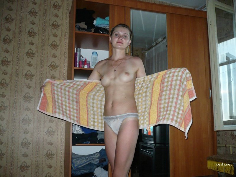 Drunk and Horny Amateur Gets Fucked - Hardcore Porn Photos