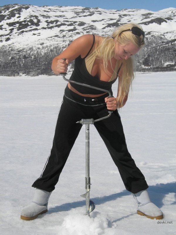 26-Year-Old Amateur Girl's Explicit Homemade Porn Pics