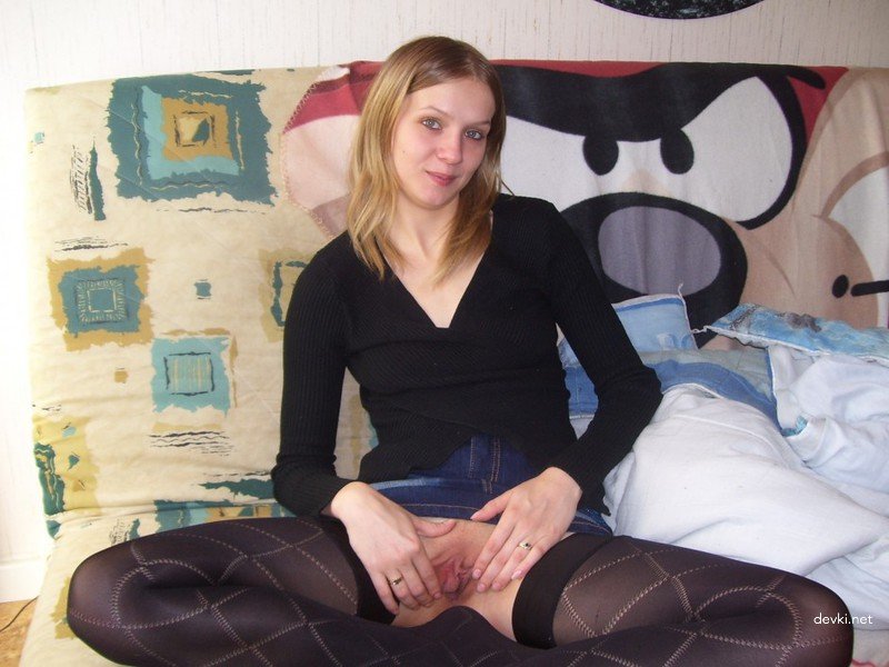 Hot Amateur Babe Gets Fucked After First Date - Explicit Homemade Porn