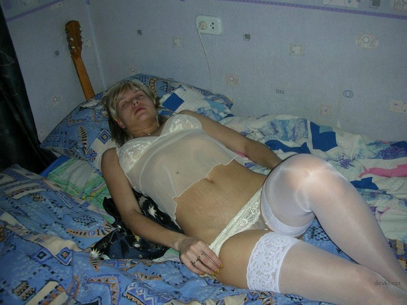 Hubby Bangs Wife's Hairy Pussy in Amateur Porn Pic