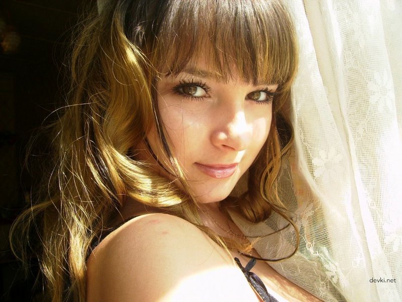 Exposing Ex-Girlfriend's Amateur Porn Pics: Raw and Uncensored