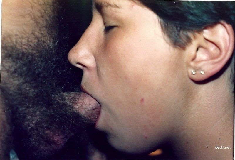 90s Amateur Porn Photos: Explicit Vintage XXX Pics