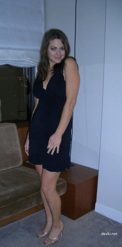 Exposed: Amateur Porn Pics of My Nude Girlfriend - Uncensored XXX Photos