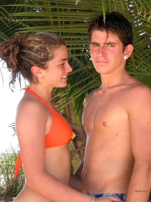 Wild Sea Sex Escapades: Nonstop Amateur Porn on the Beach