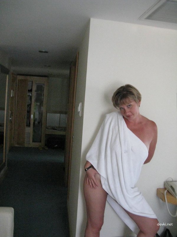 Mature Aunt Gives Amazing Blowjob - Amateur Porn Photo