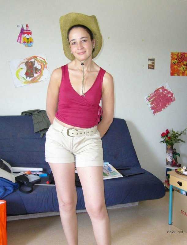 Young couple's secret kinky amateur porn photos: Explicit and wild perversions.