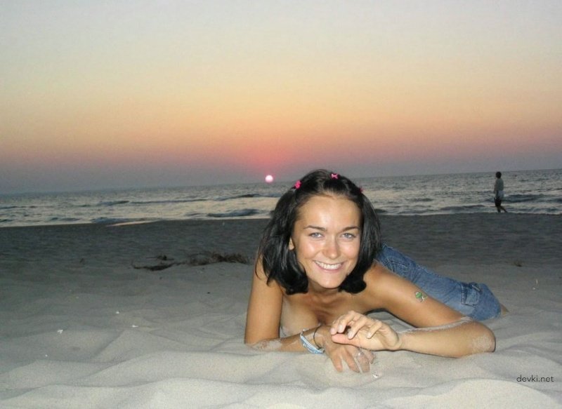 Drunk Amateur Slut Gets Wild in Explicit Sex Session