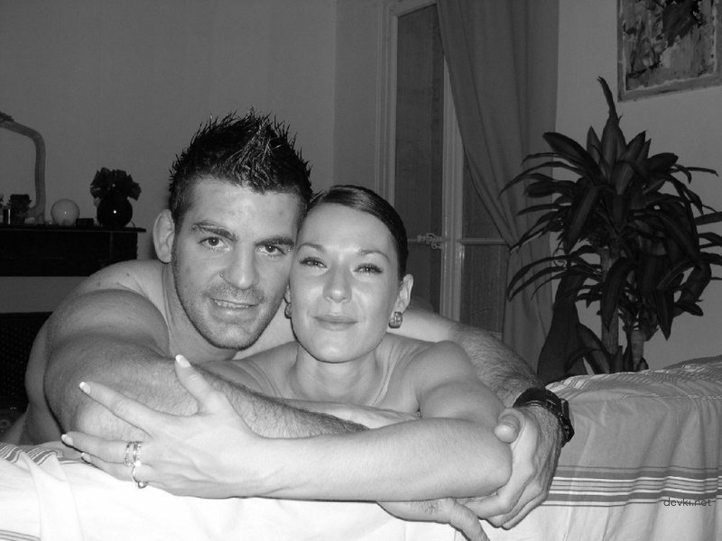 Newlywed Amateur Couple's Explicit Honeymoon Photos