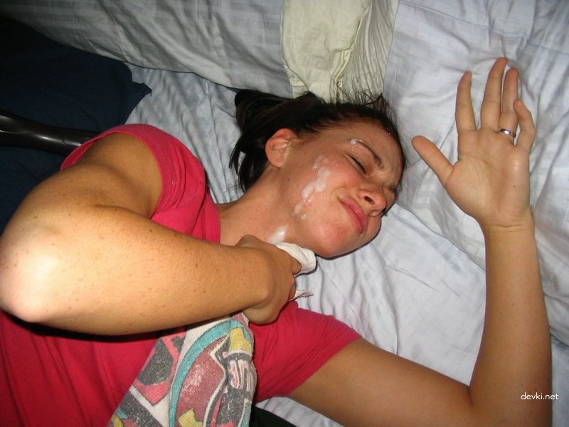 Uncle's Commands: Amateur Babe Does Everything in Explicit Porn Pics