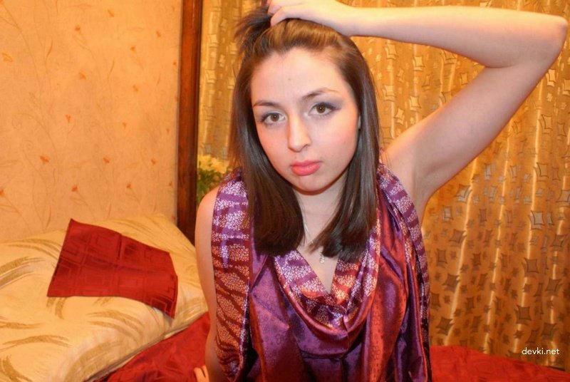 Hot Amateur Porn: Visiting Mistress for Explicit Fun