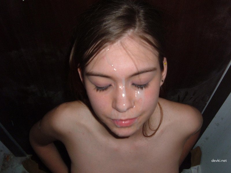 Amateur College Girl Swallows Cum - Explicit Blowjob Photo