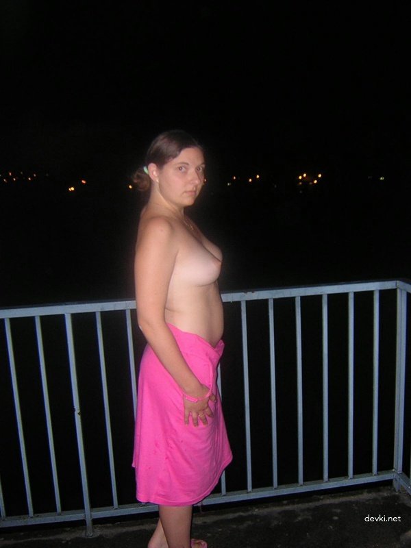 Hot Amateur Babe Fucks Stranger on Second Date - Explicit Homemade Porn