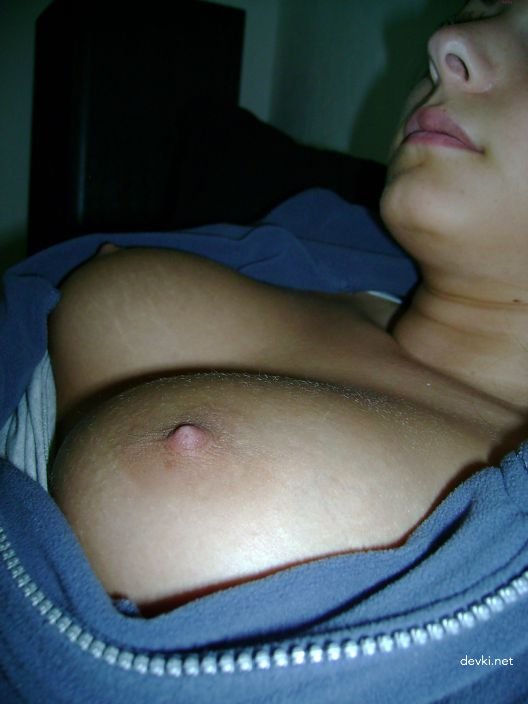 Sexy Girls Naked and Loving Sex: Explicit Amateur Porn Pics