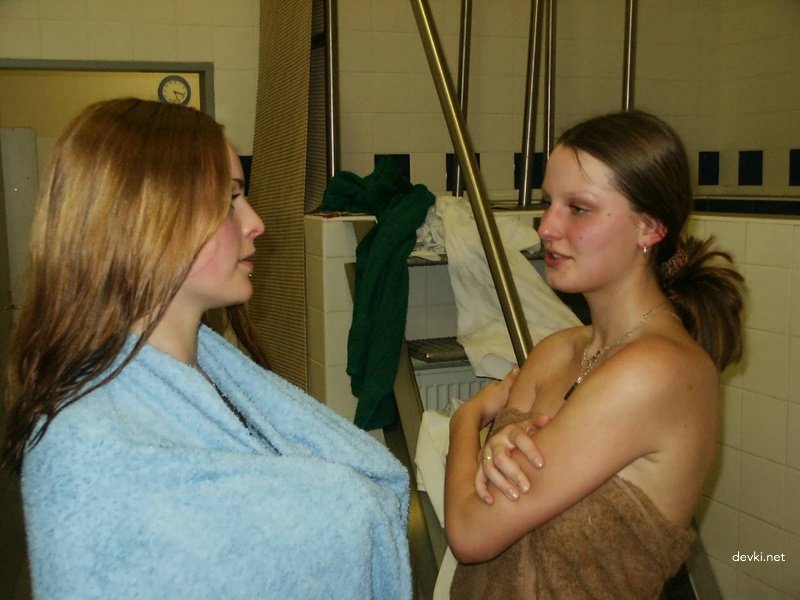 Amateur Friends Get Naughty in Sauna: Explicit Fun and Playful Antics