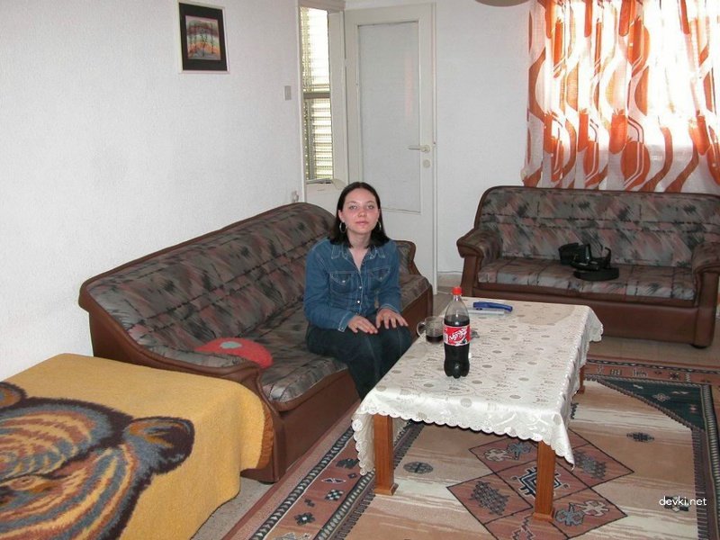 Girl Masturbates with Banana - Explicit Homemade Amateur Porn