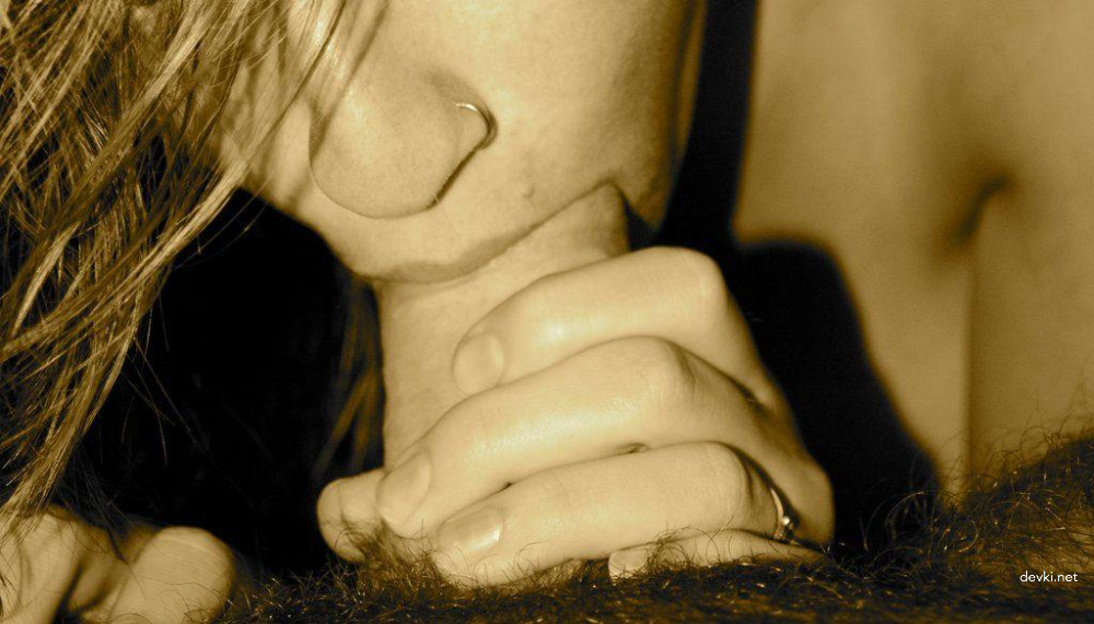 Amateur Slut Porn Photos: Hot and Explicit XXX Pics of a Naughty Girl