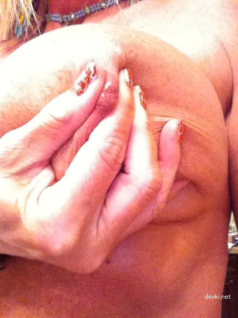 Glamorous Slut Amateur Porn Photos - Explicit XXX Content