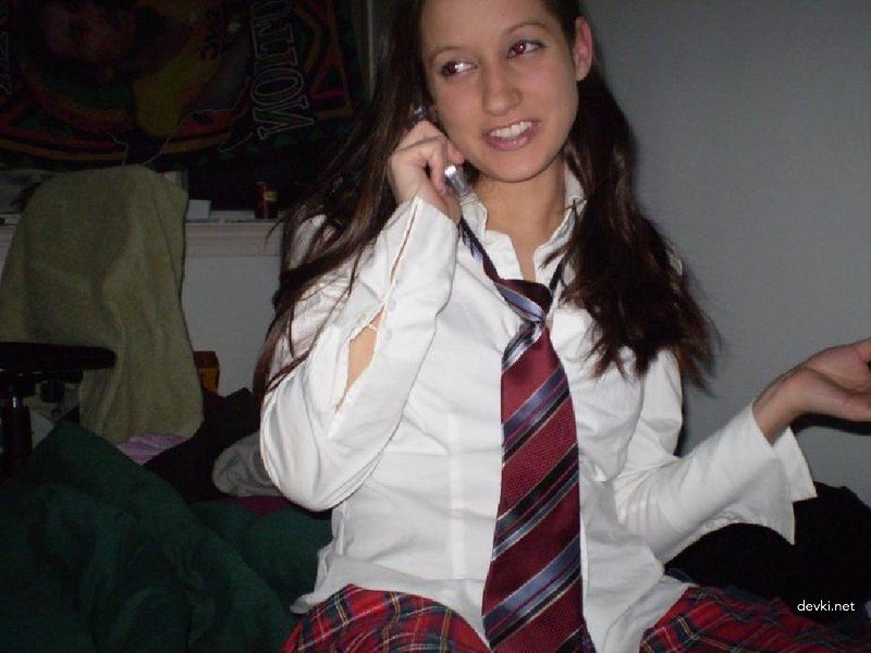 Grandma's Visit Turns XXX: Amateur Porn Granny Photo Shoot