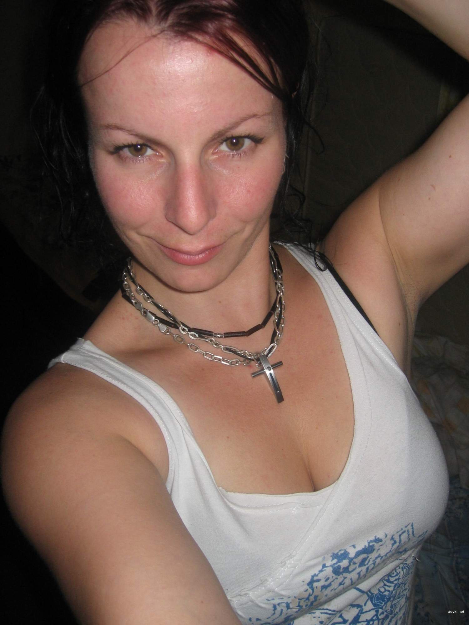 Hot Amateur Woman Giving Blowjob to Guy - Explicit Oral Sex Photo
