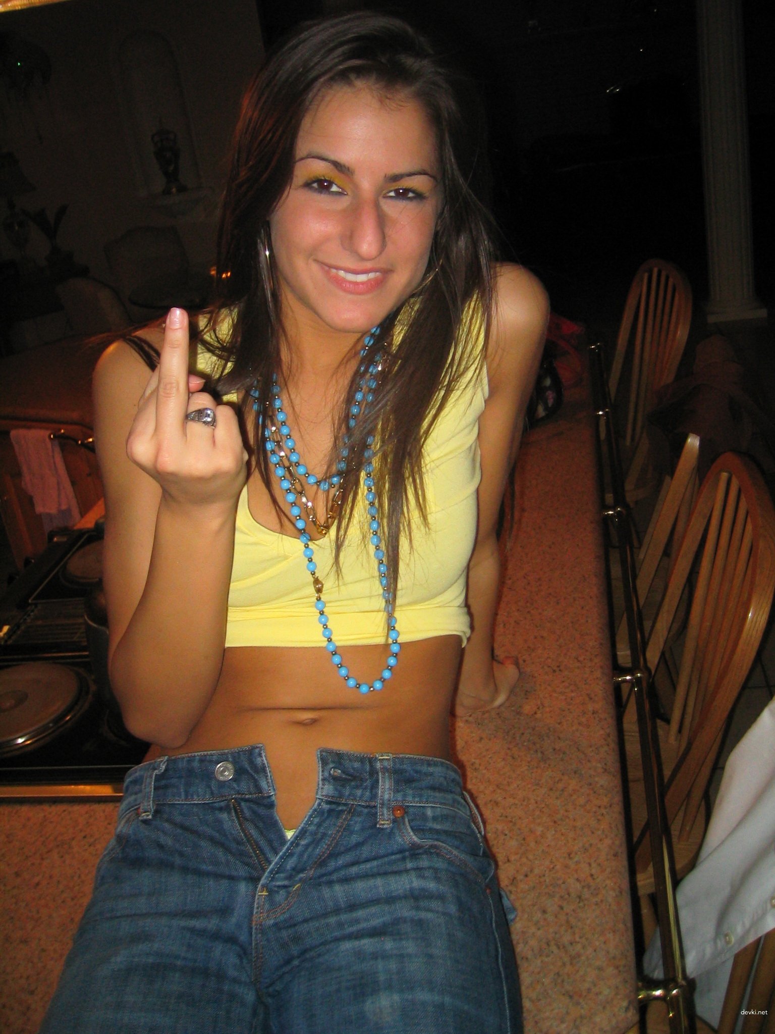 Hot babe gets cum on belly in amateur porn pic