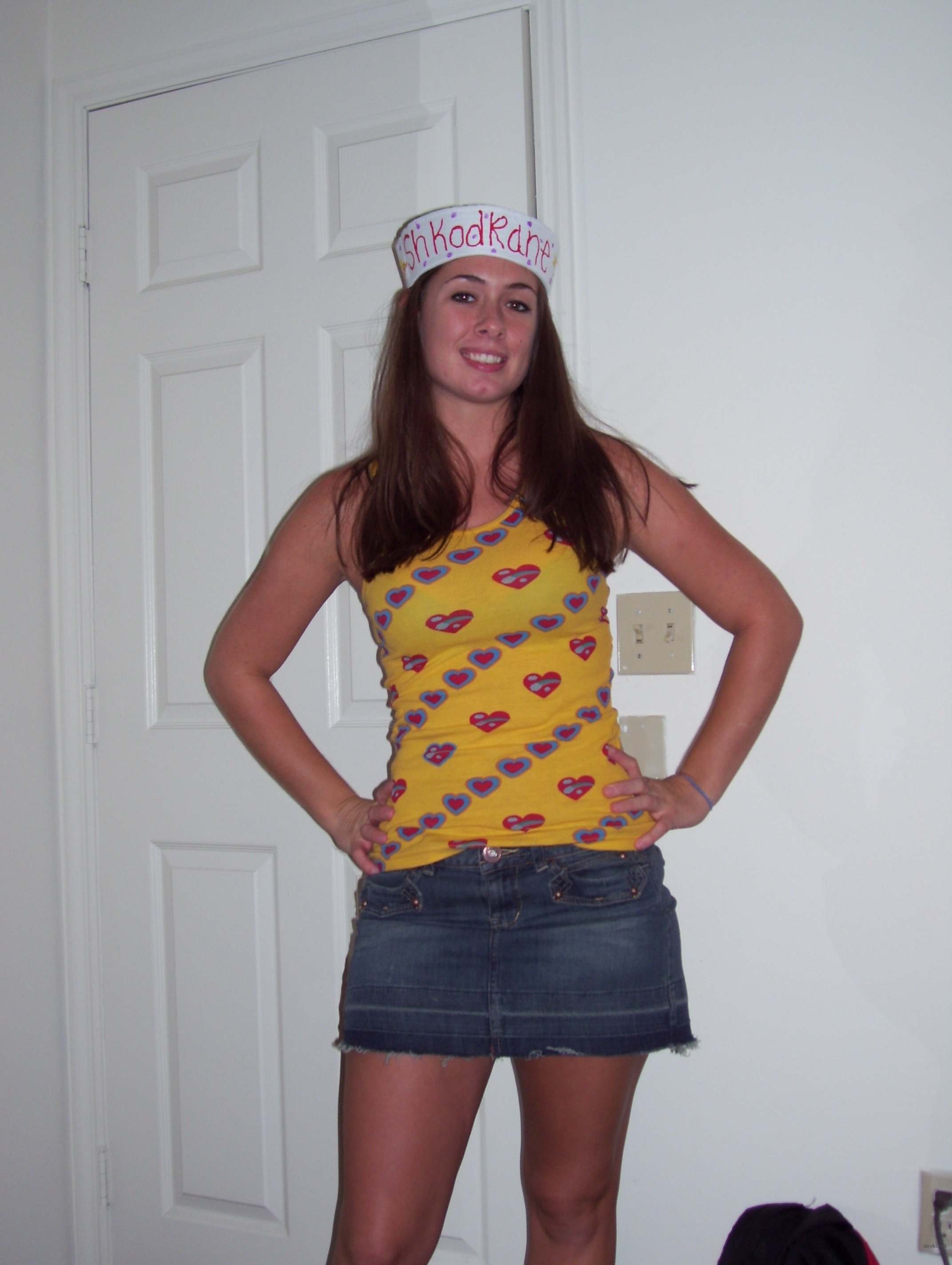 Amateur Babe Masturbates to Orgasm - Explicit Solo Porn Photos