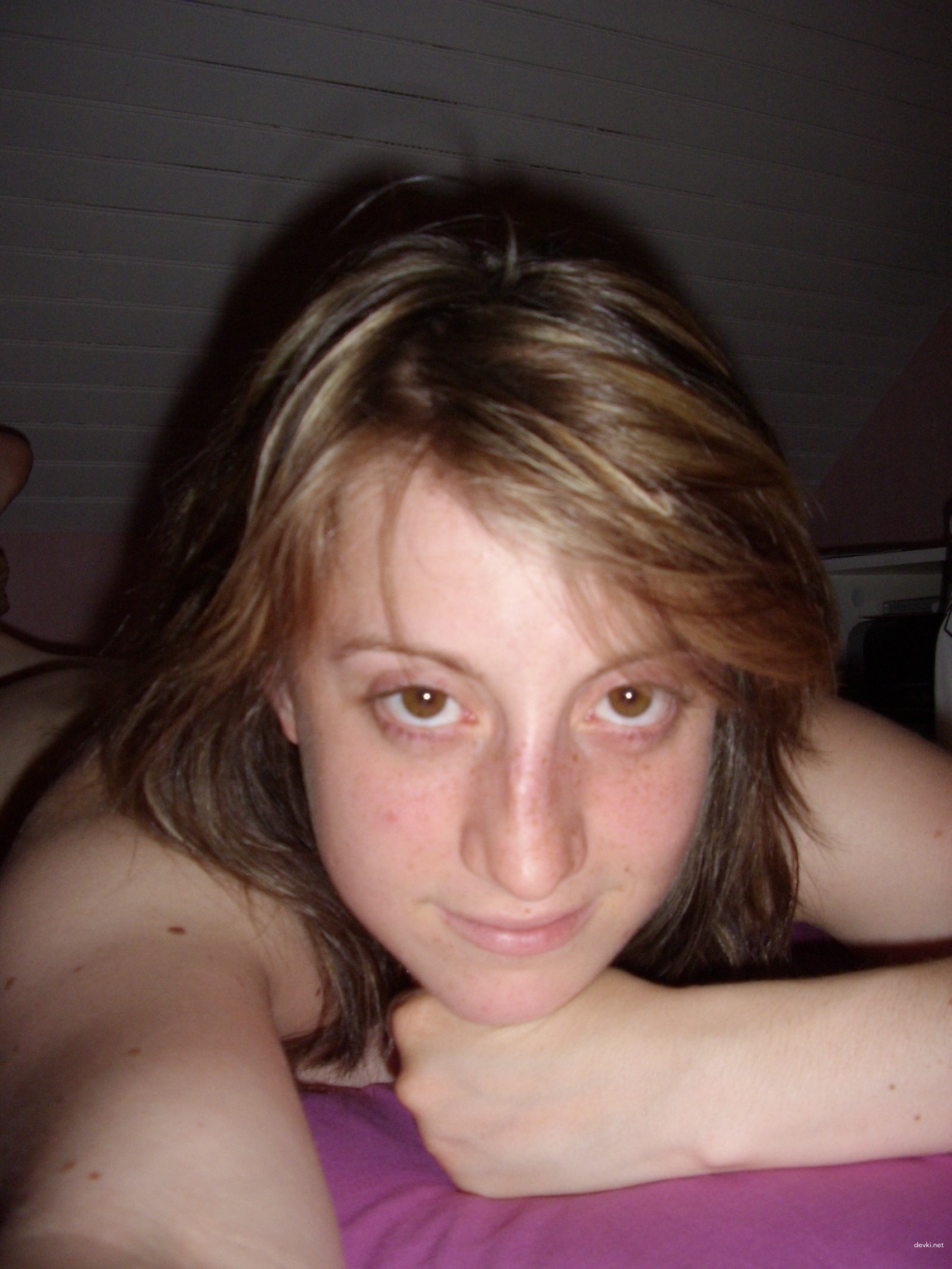 Hot Amateur Girlfriend Gives Herself to Boyfriend - Explicit Homemade Porn