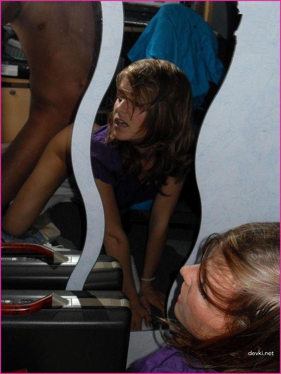 Amateur Slut Loves Getting Covered in Cum - Explicit Cumshot Photos