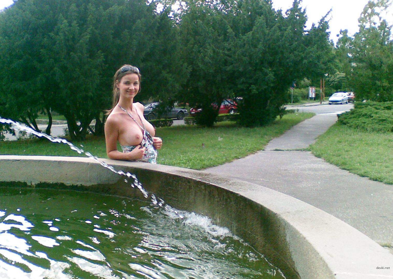 Stunning Girlfriend Poses Nude: 100 Explicit Amateur Porn Photos (Part 2)