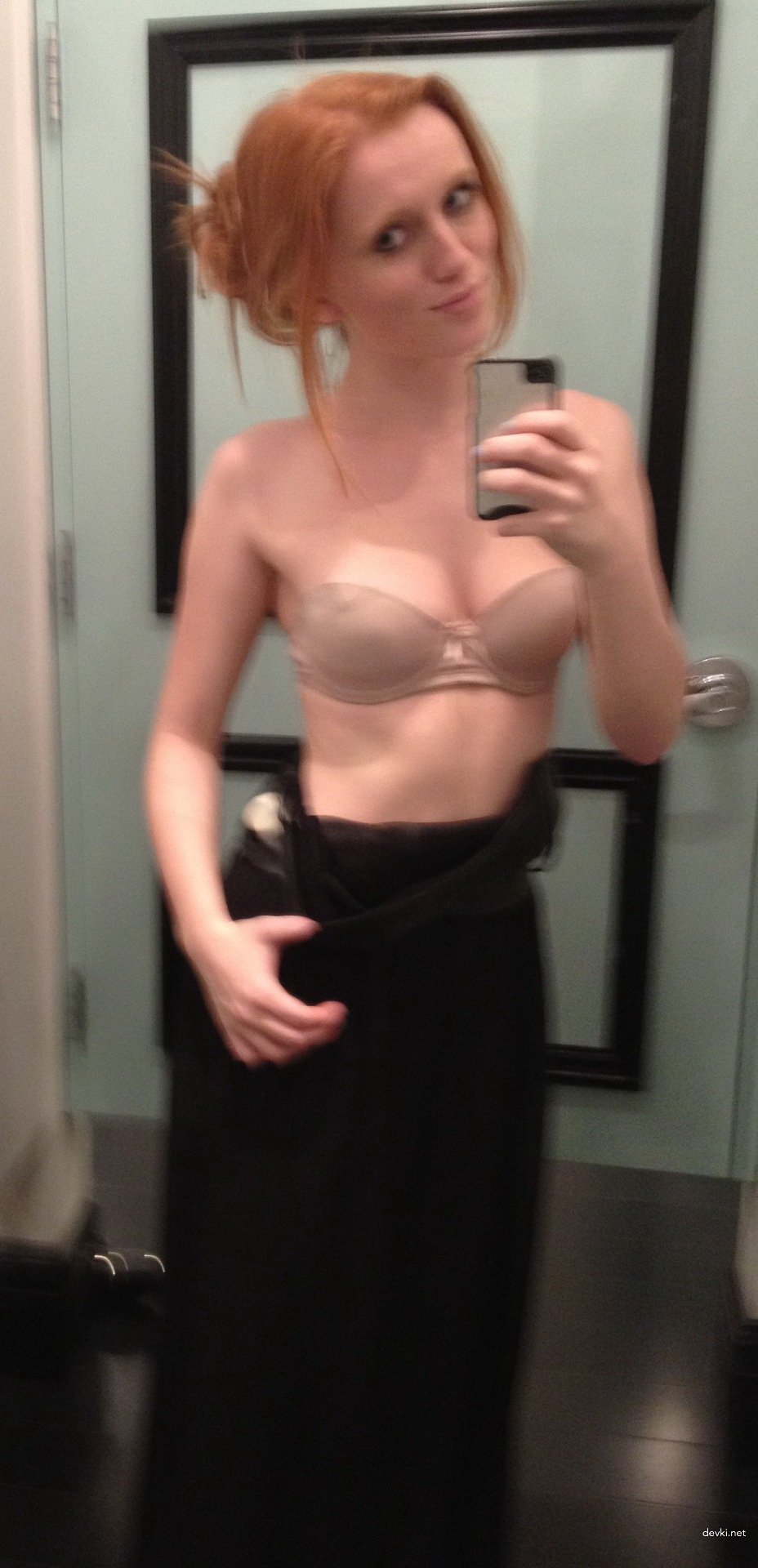 Fiery Slutty Redhead Amateur Girl (Part 3): Hardcore Porn Pics