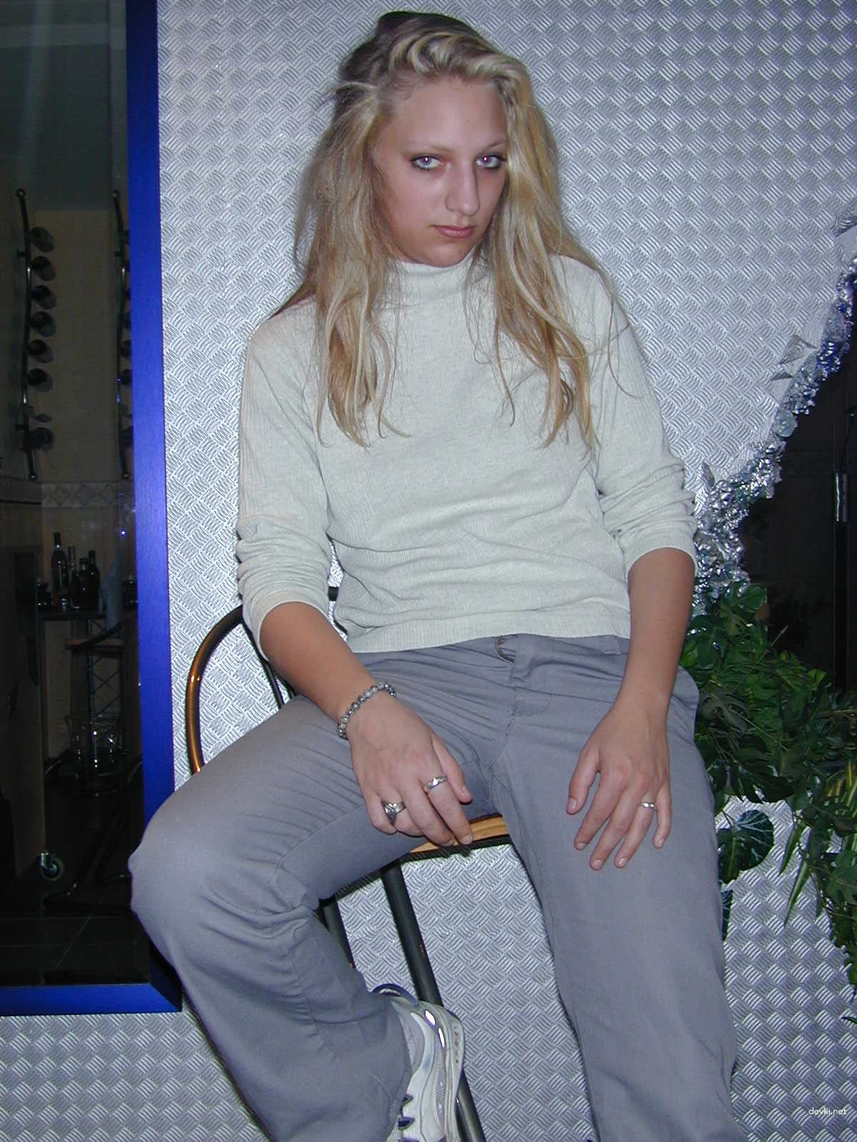 Sexy Blonde Amateur Porn - Explicit Sex Photos