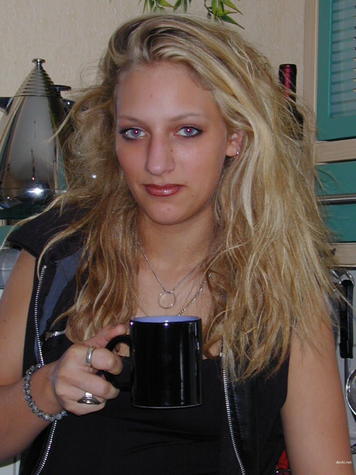 Sexy Blonde Amateur Porn Photos Part 4: Explicit Sex Scenes