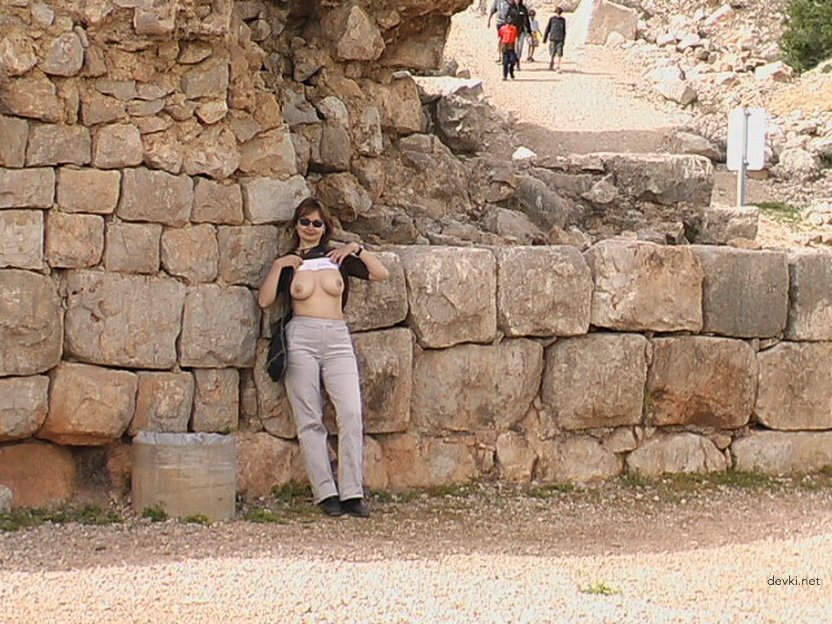 Amateur Prostitutes Part 7: Explicit Porn Photos with Escorts