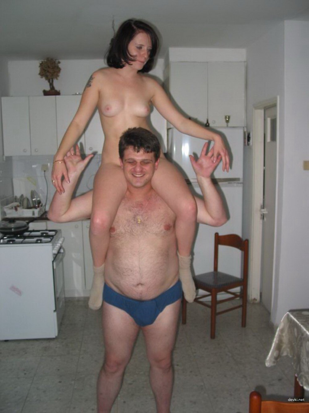 Amateur Prostitutes Part 7: Explicit Porn Photos with Escorts