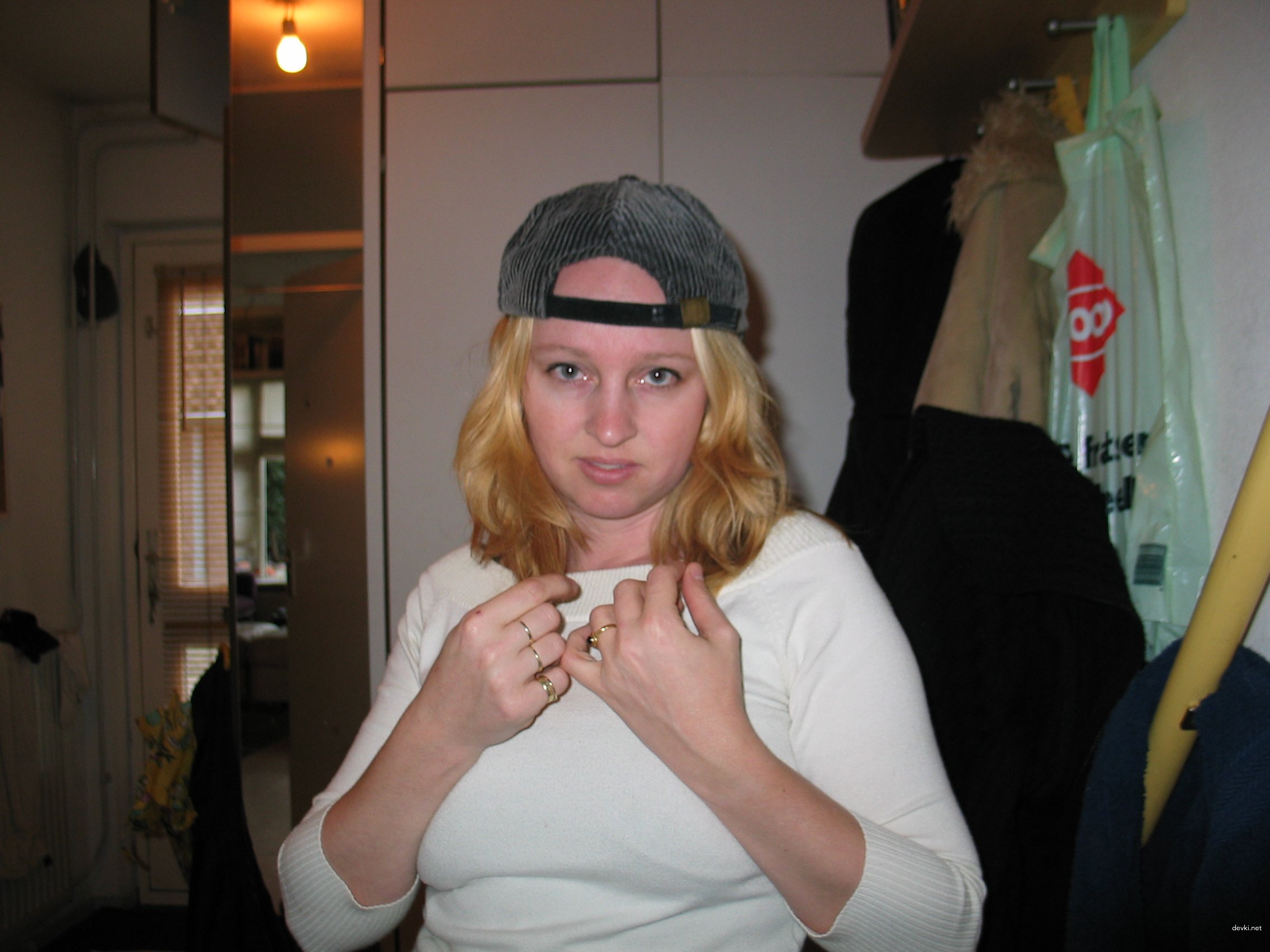 Hot Young Amateur Teen Fucks Hard - Explicit Homemade Porn