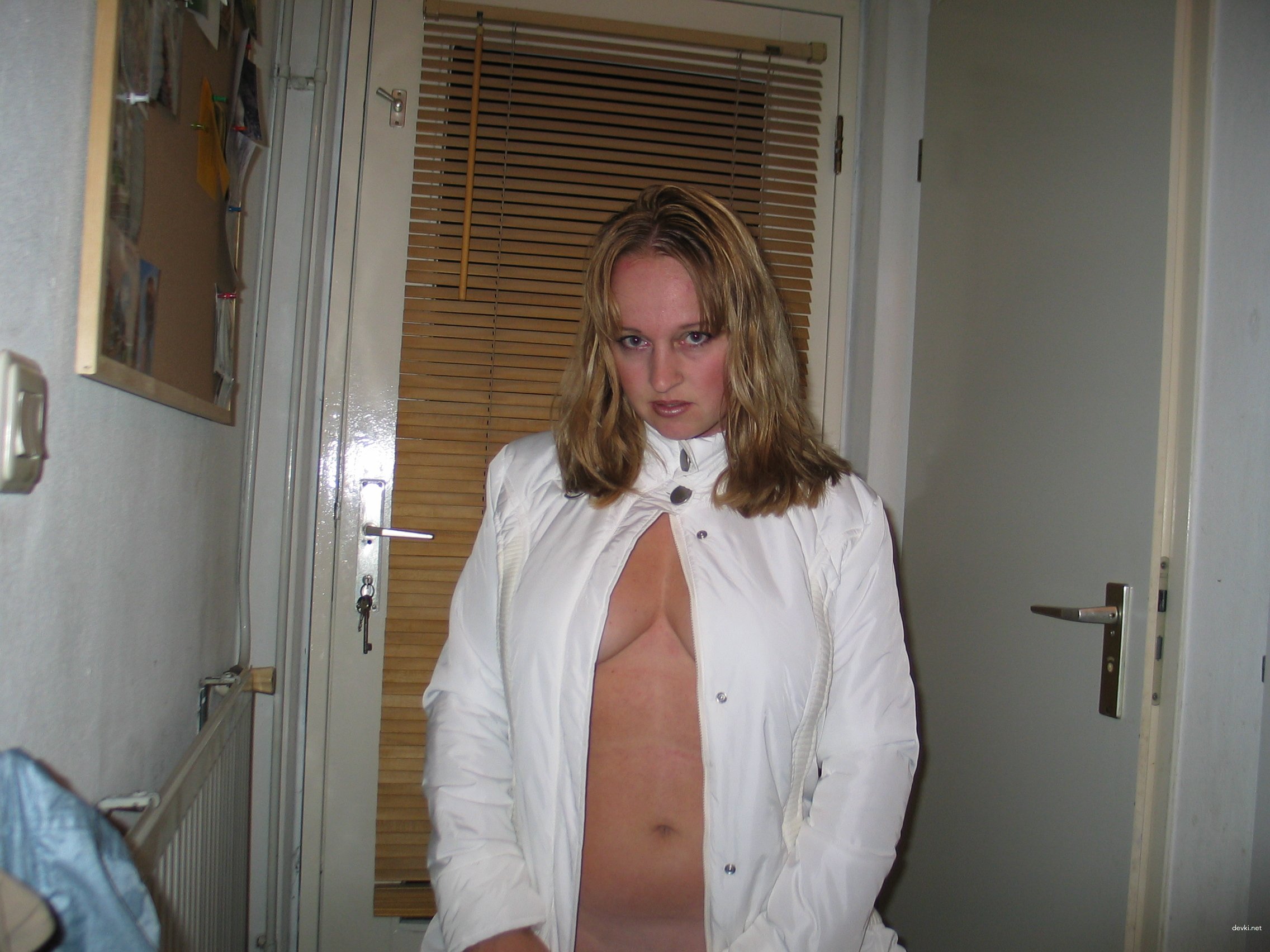 Hot Young Amateur Teen Fucks Hard - Explicit Homemade Porn