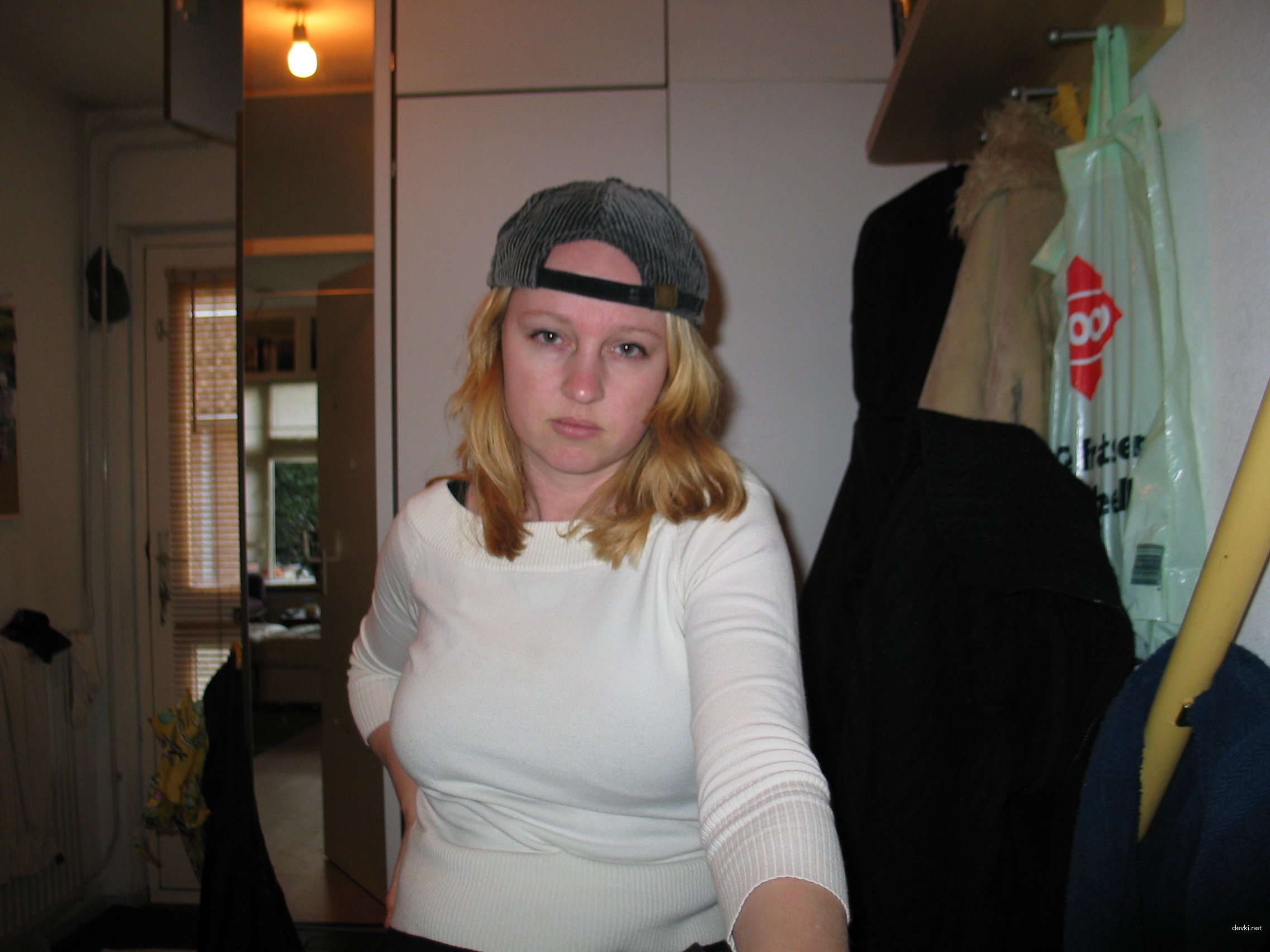 Hot Young Amateur Teen Fucks Hard - Explicit Homemade Porn