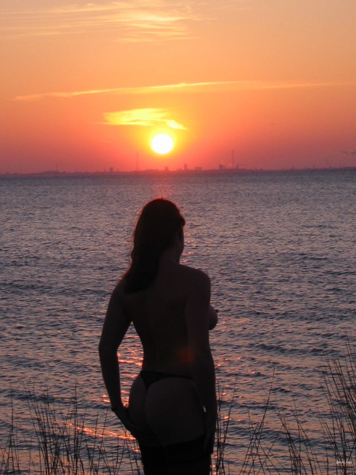 Hot Young Amateur Teen Fucks Hard - Explicit Homemade Porn