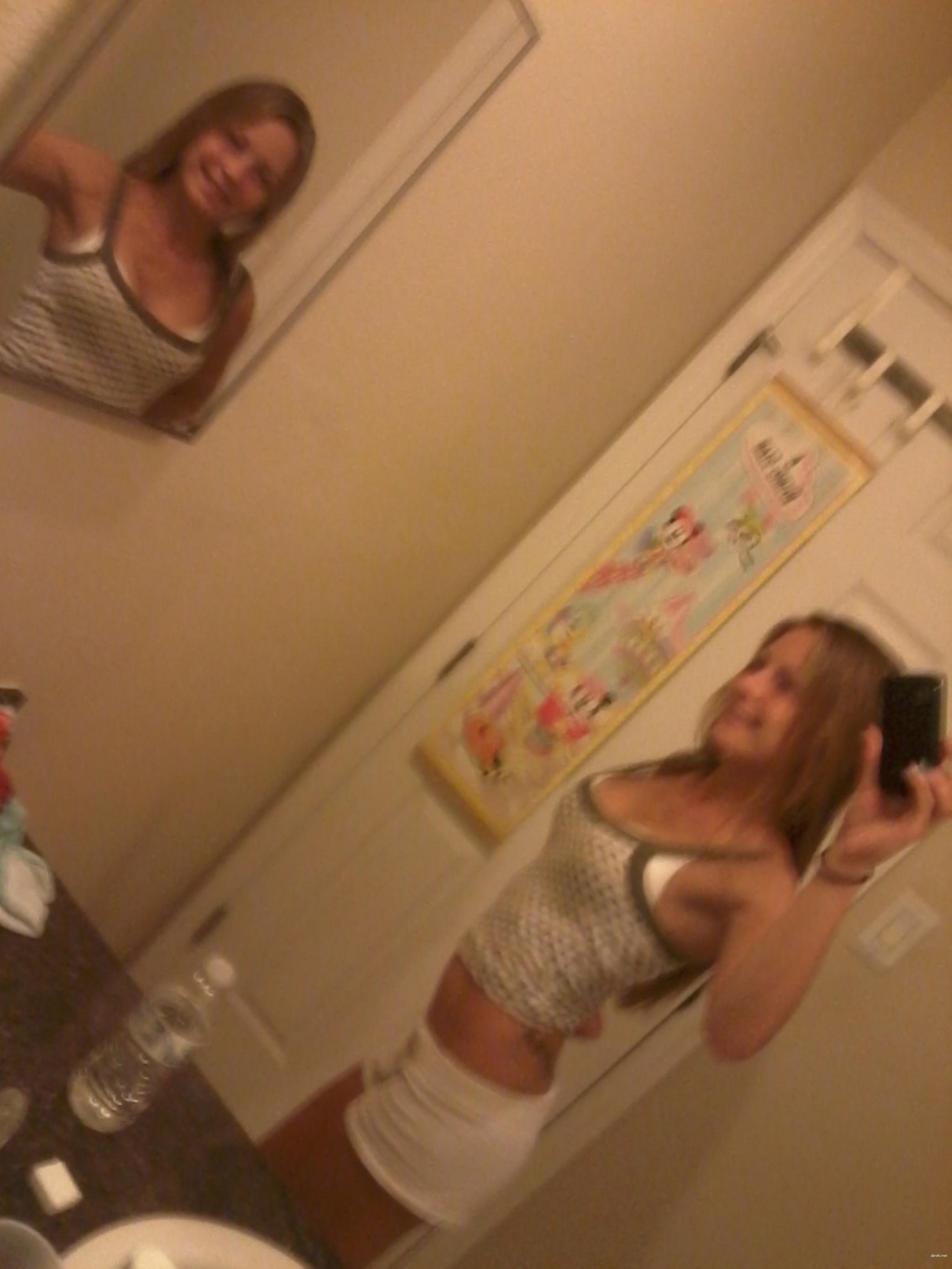 Explicit Amateur Girl Tattoo Sex Photos - Hot and Naughty XXX Pics