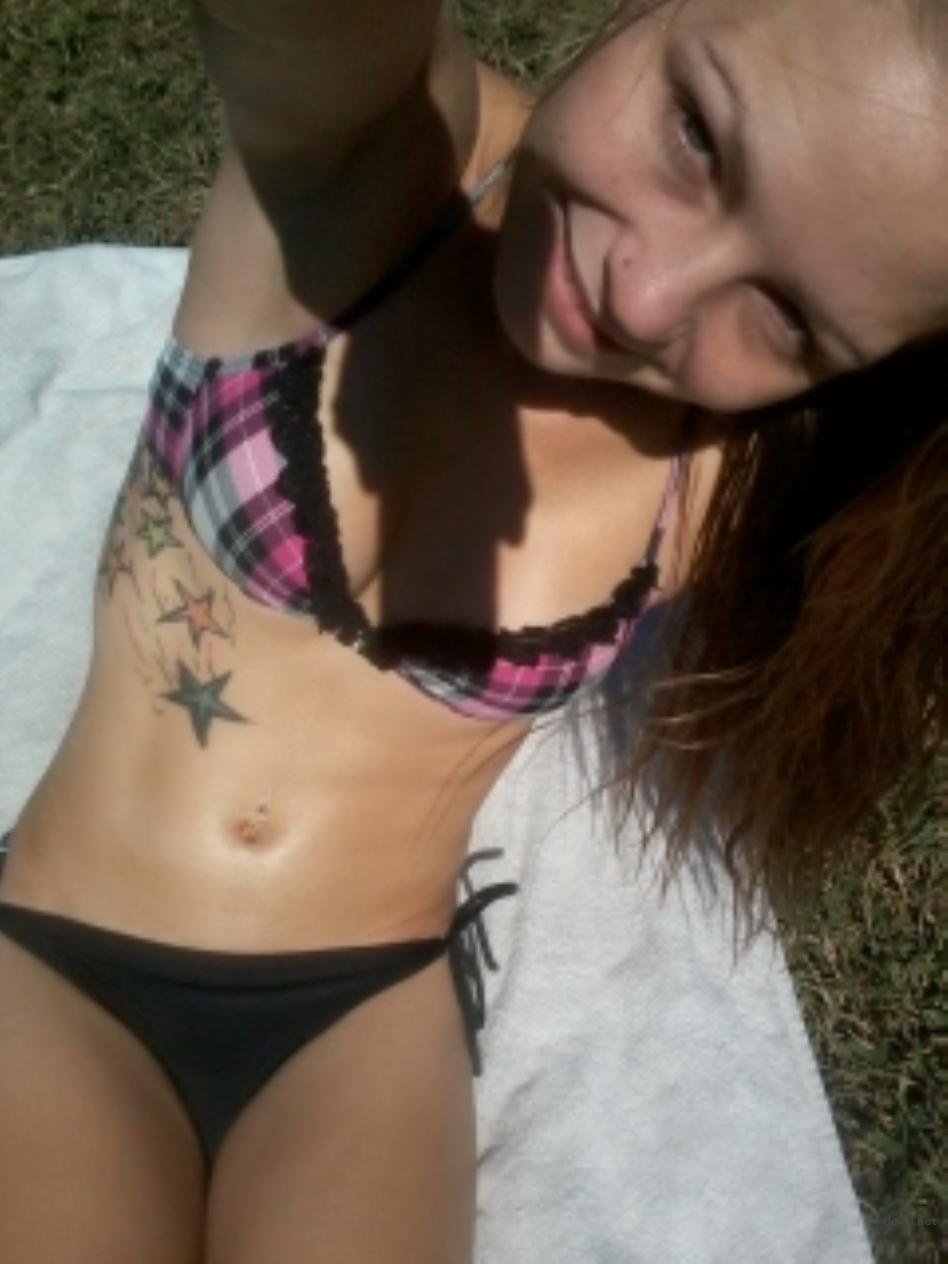 Explicit Amateur Girl Tattoo Sex Photos - Hot and Naughty XXX Pics