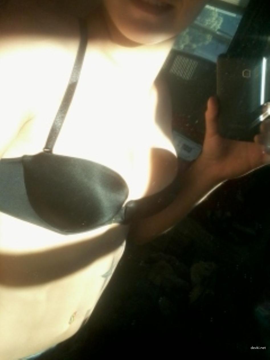 Explicit Amateur Girl Tattoo Sex Photos - Hot and Naughty XXX Pics