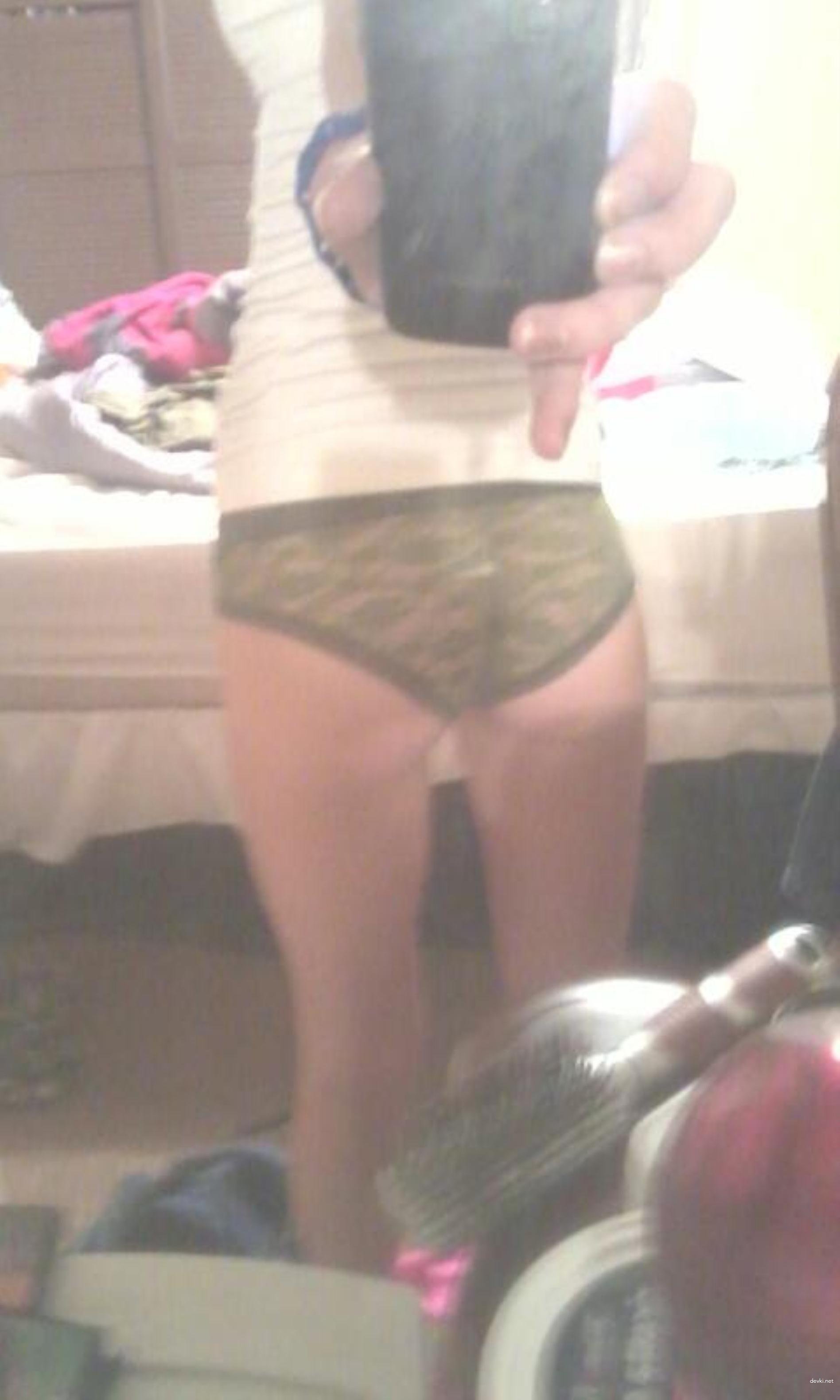 Explicit Amateur Girl Tattoo Sex Photos - Hot and Naughty XXX Pics