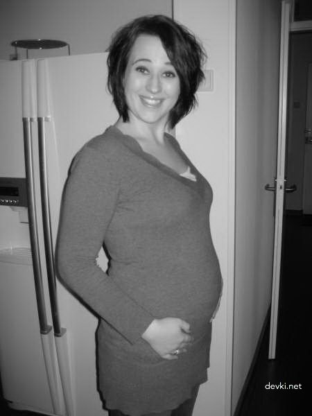 Pregnant Amateur Masturbates Pussy - Explicit Solo Porn Photo