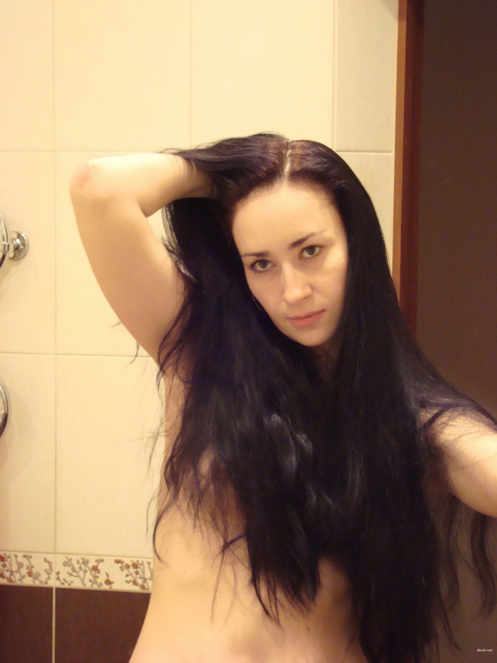 Pregnant Girl Masturbates - Explicit Amateur Porn Photo