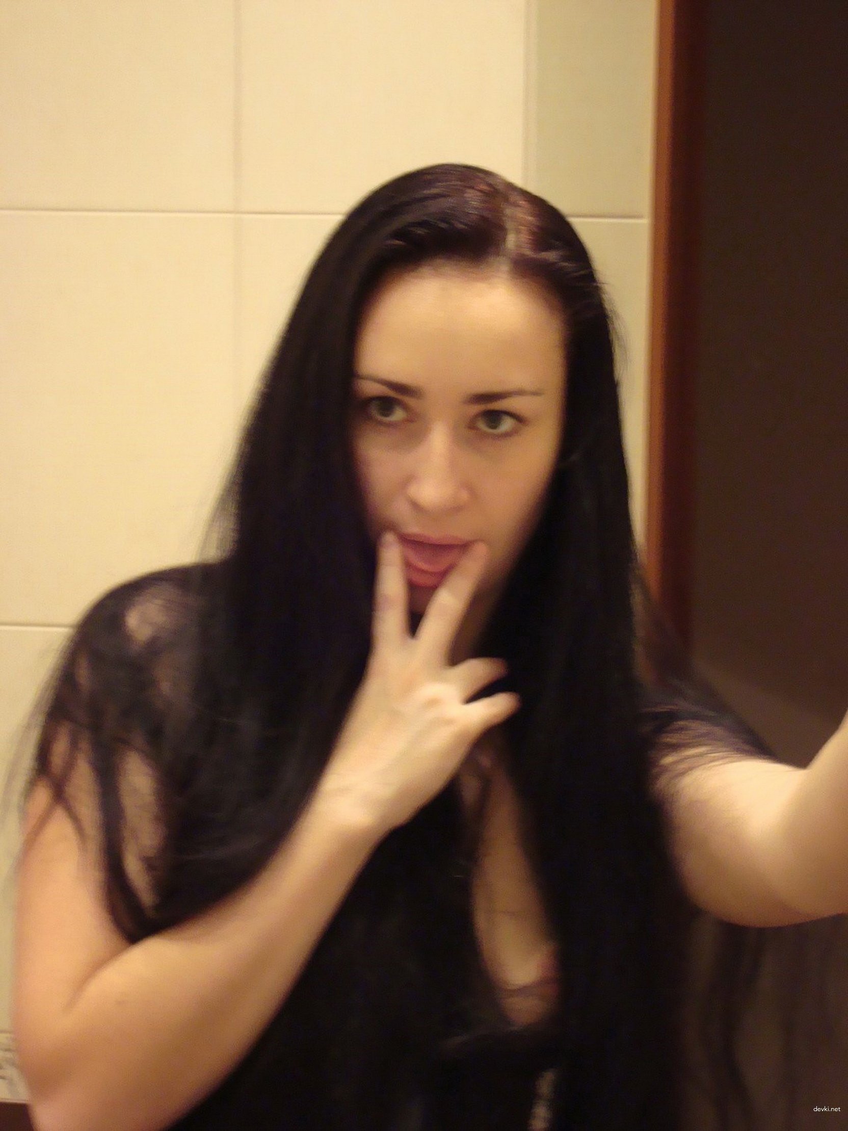 Pregnant Girl Masturbates - Explicit Amateur Porn Photo