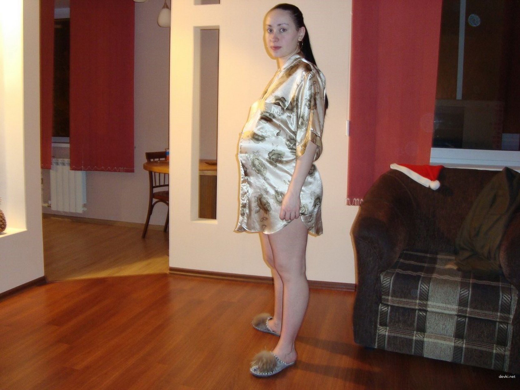 Pregnant Girl Masturbates - Explicit Amateur Porn Photo