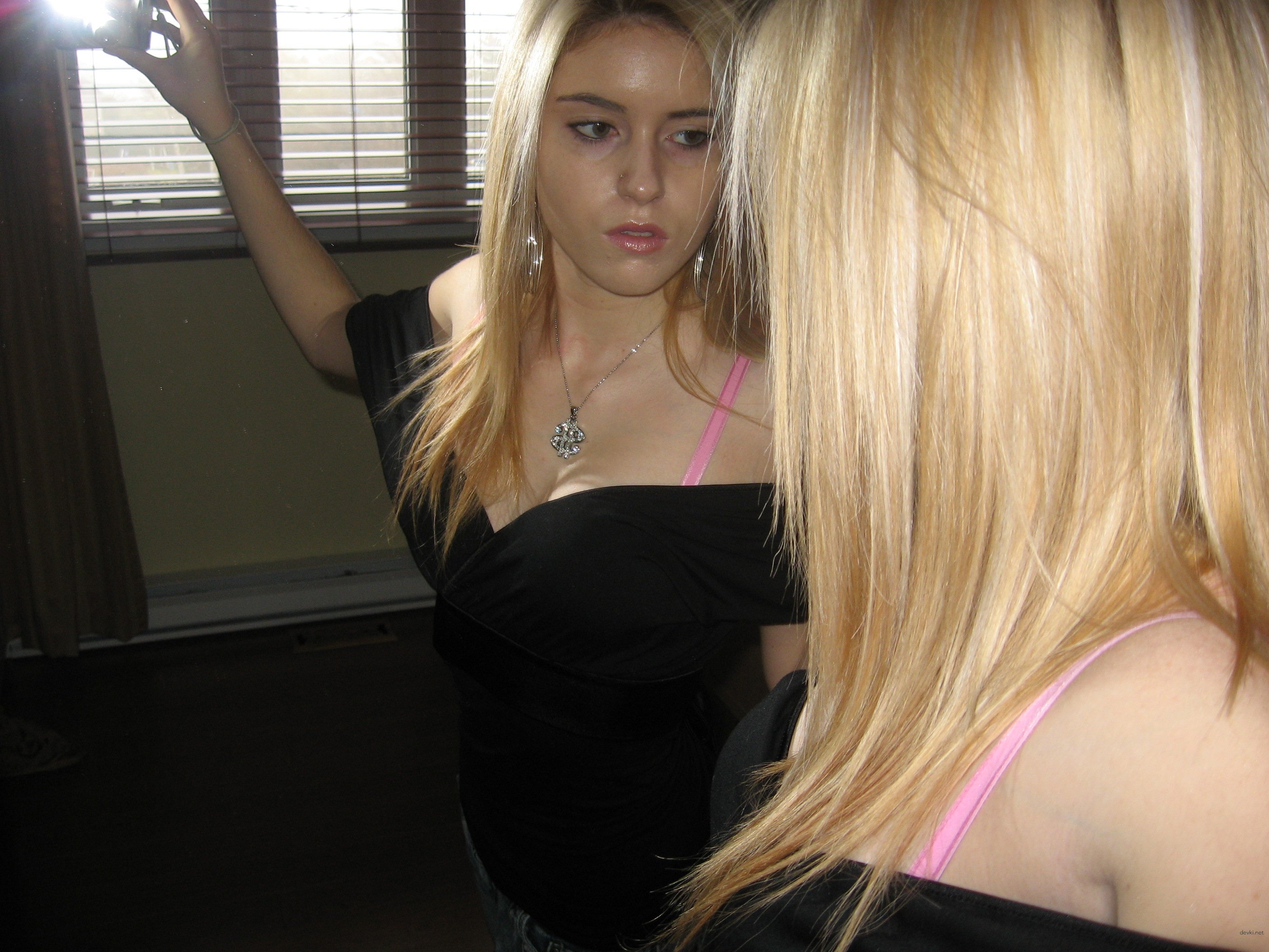 Blonde Babe Sucking Cock - Explicit Amateur Porn Pic