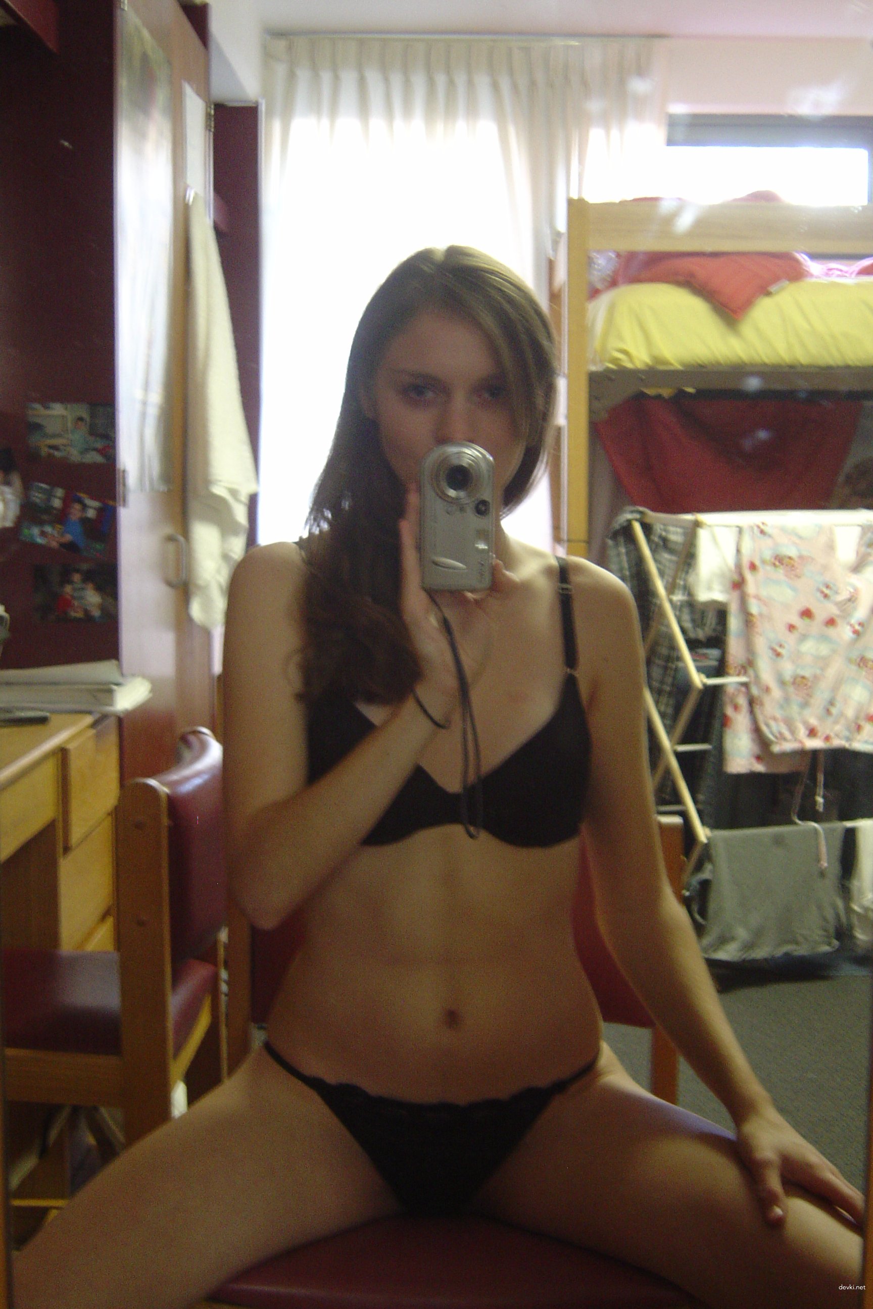 Beautiful Girl Amateur Porn Photos: Explicit and Stunning!